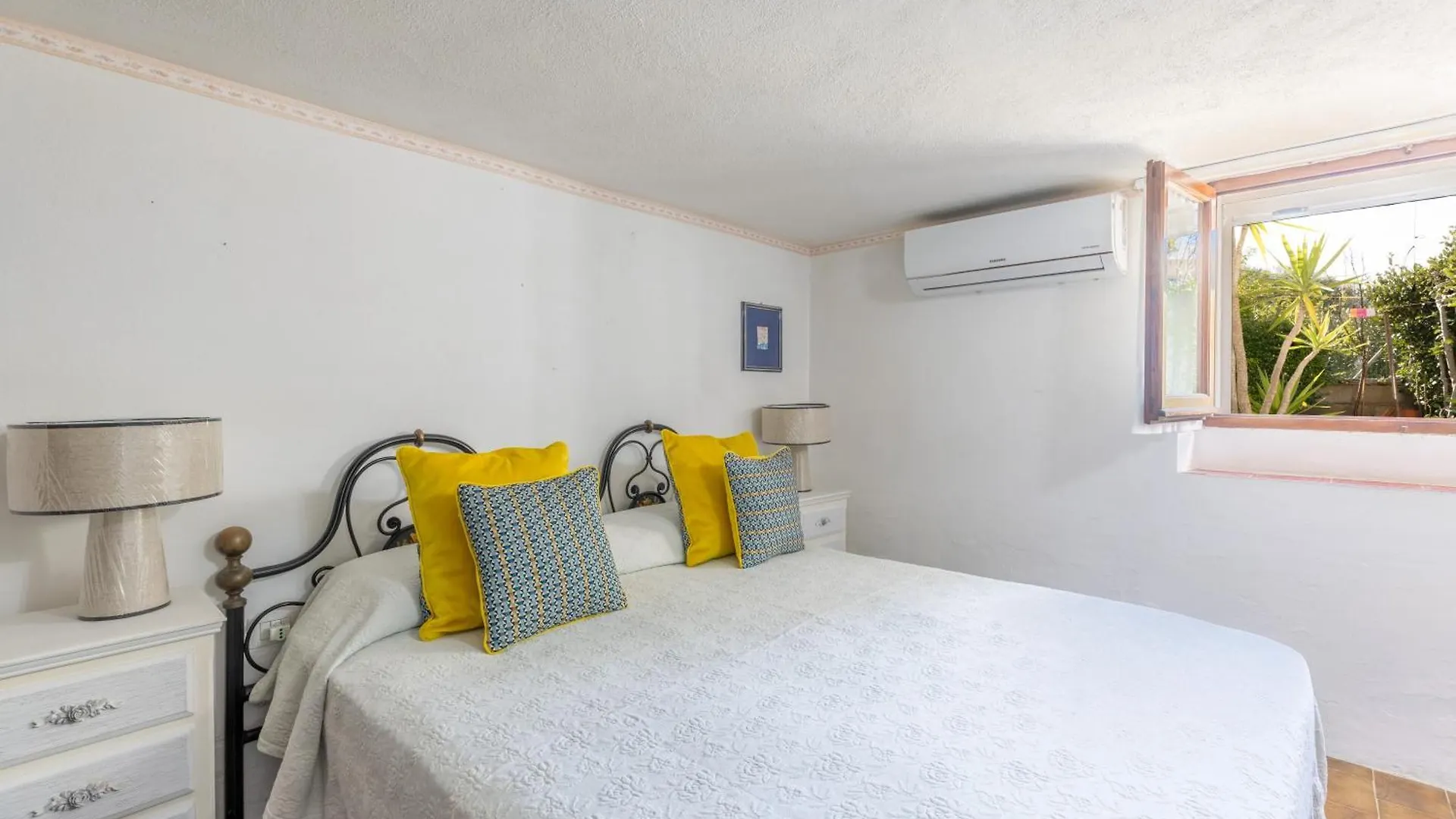 Apartment Splendida Villetta Vista Mare Bados Olbia Italy